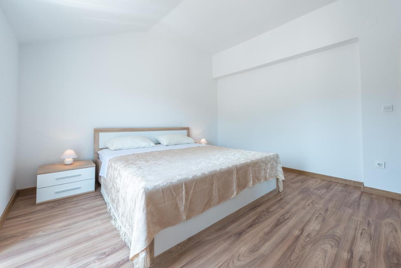 Apartments Lucija Dubrovnik Rum bild